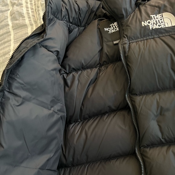 North face Jacket - Picture 2 of 5